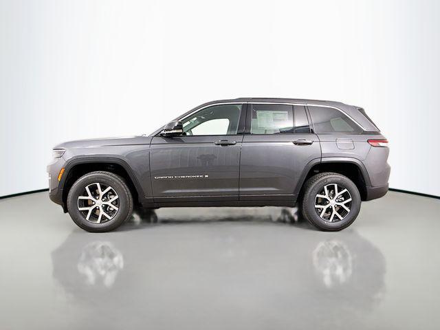 new 2025 Jeep Grand Cherokee car, priced at $41,476