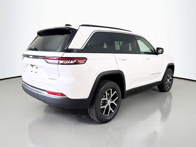 new 2025 Jeep Grand Cherokee car, priced at $40,881