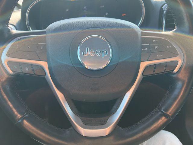 used 2022 Jeep Grand Cherokee car, priced at $24,995