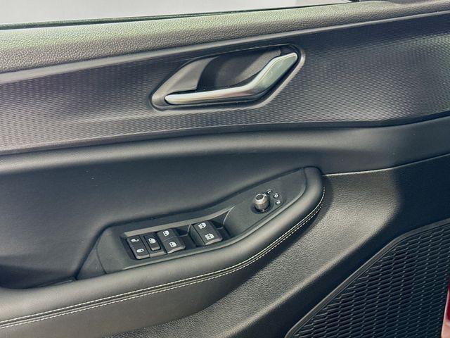 new 2025 Jeep Grand Cherokee L car, priced at $42,875