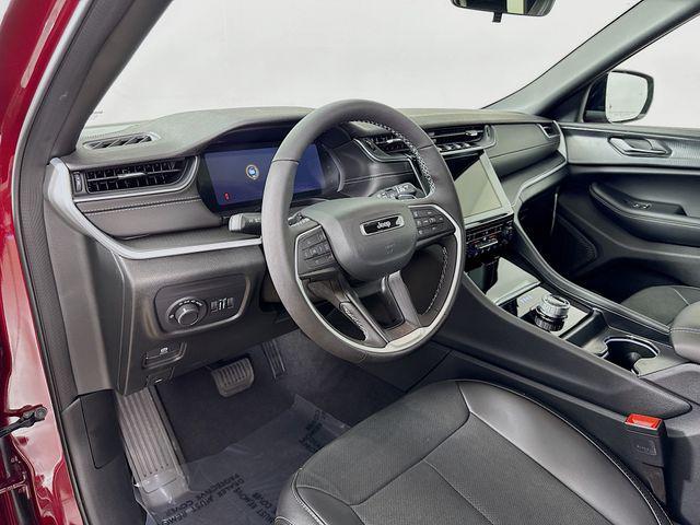 new 2025 Jeep Grand Cherokee L car, priced at $42,875