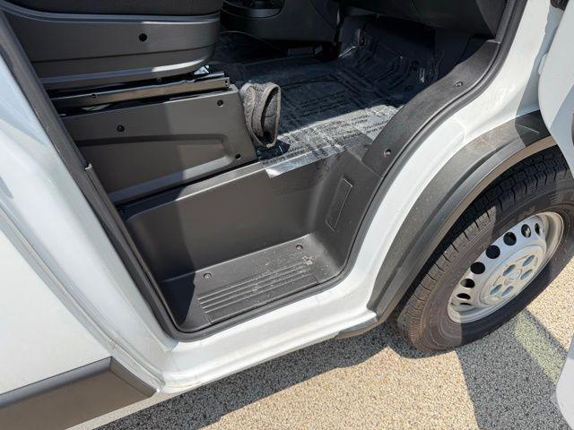 new 2024 Ram ProMaster 3500 car, priced at $50,305