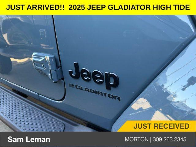 new 2025 Jeep Gladiator car, priced at $43,150