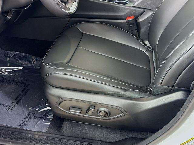 new 2025 Jeep Grand Cherokee L car, priced at $39,458