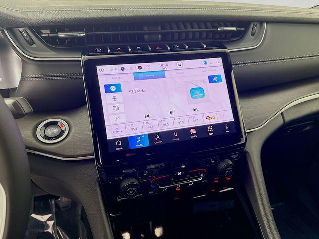 new 2025 Jeep Grand Cherokee L car, priced at $39,458