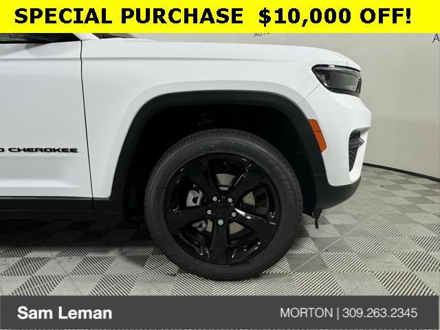 new 2024 Jeep Grand Cherokee car, priced at $39,075