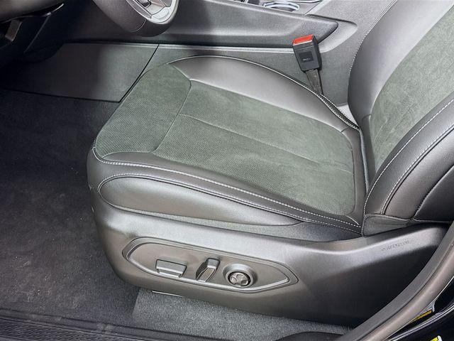 new 2025 Jeep Grand Cherokee L car, priced at $42,275