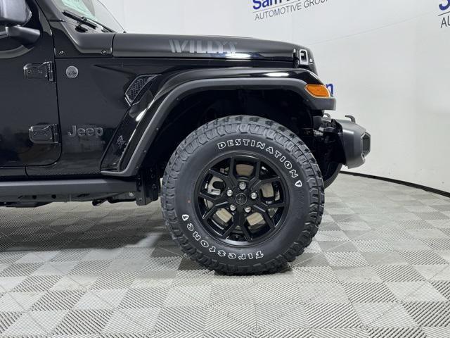 new 2024 Jeep Gladiator car, priced at $46,525