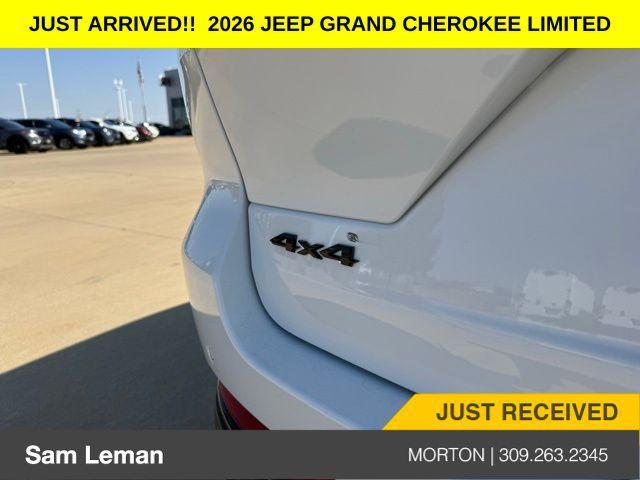 new 2025 Jeep Grand Cherokee car, priced at $43,640