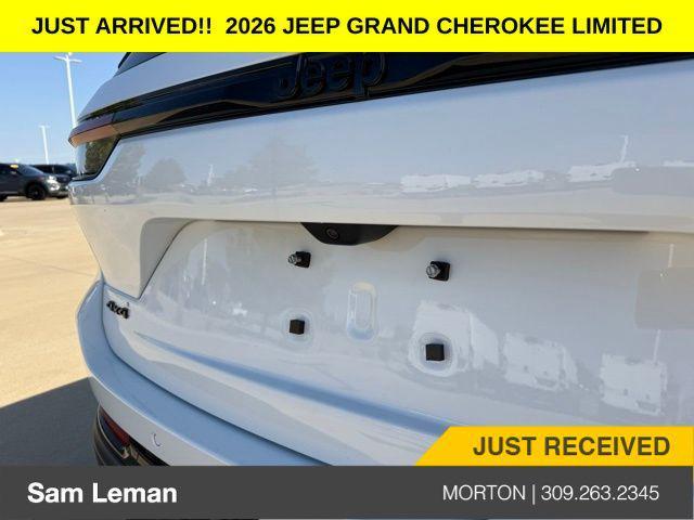 new 2025 Jeep Grand Cherokee car, priced at $43,640