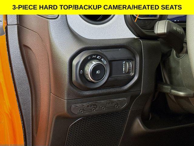 new 2025 Jeep Wrangler car, priced at $41,570