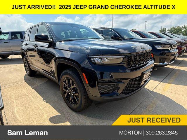 new 2025 Jeep Grand Cherokee car, priced at $40,225