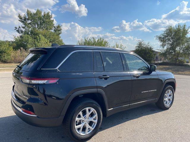 used 2023 Jeep Grand Cherokee car, priced at $30,955