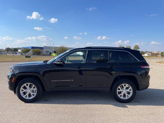 used 2023 Jeep Grand Cherokee car, priced at $30,955