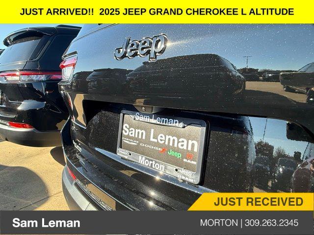 new 2025 Jeep Grand Cherokee L car, priced at $43,869