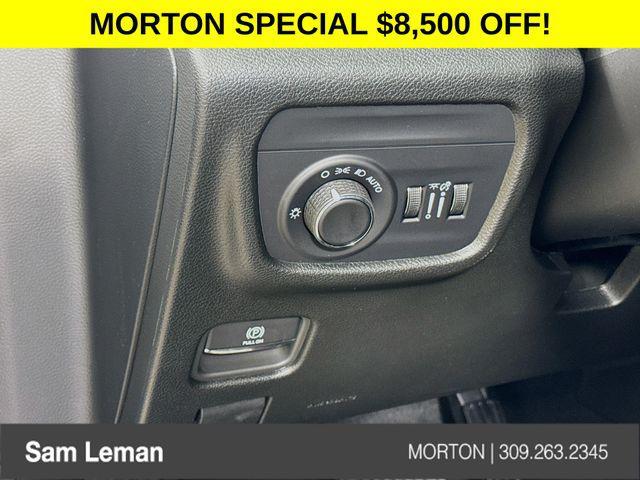 new 2025 Jeep Grand Cherokee car, priced at $33,280