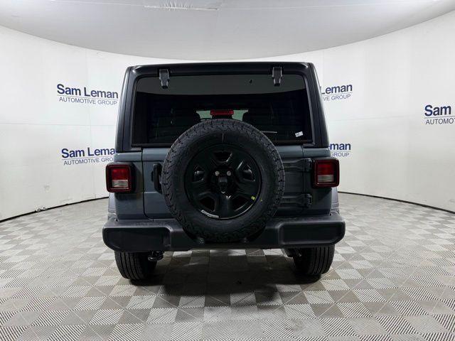 new 2025 Jeep Wrangler car, priced at $37,745