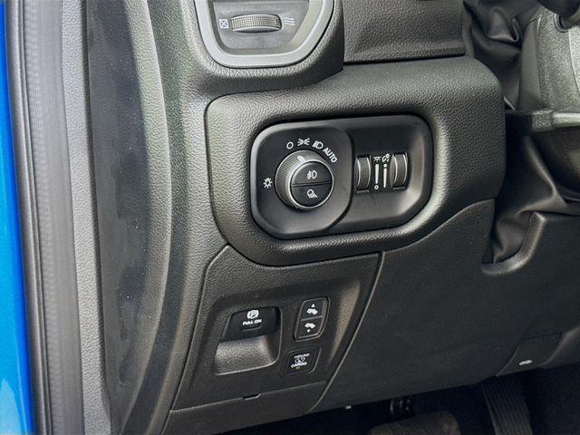 new 2025 Ram 1500 car, priced at $46,432
