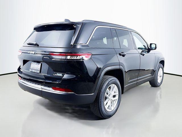 new 2025 Jeep Grand Cherokee car, priced at $38,970