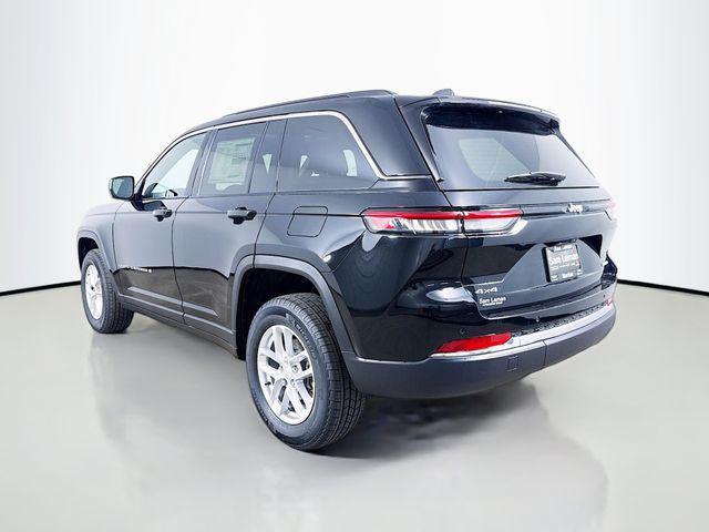 new 2025 Jeep Grand Cherokee car, priced at $38,970