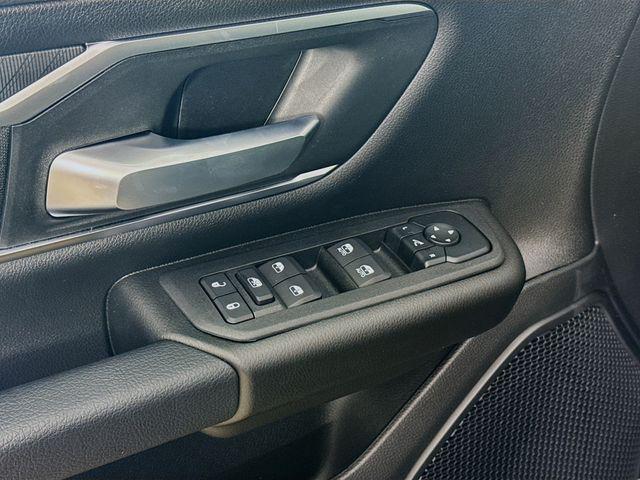new 2025 Ram 1500 car, priced at $47,528