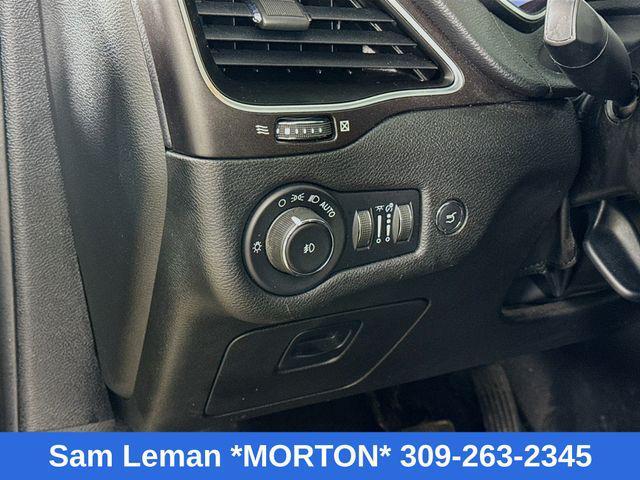 used 2021 Jeep Cherokee car, priced at $21,281