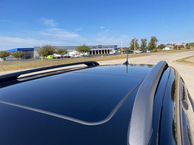used 2021 Jeep Cherokee car, priced at $21,995