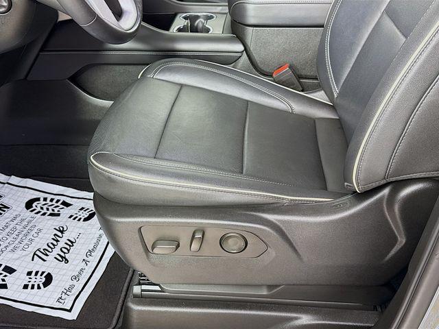 used 2021 GMC Yukon car, priced at $46,995