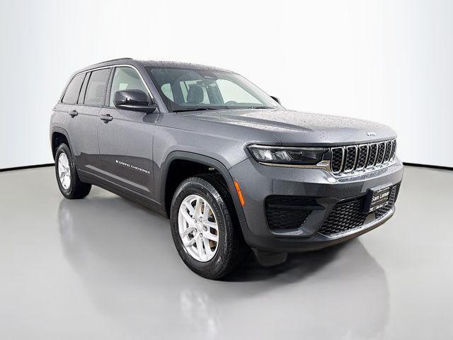 new 2025 Jeep Grand Cherokee car, priced at $37,665
