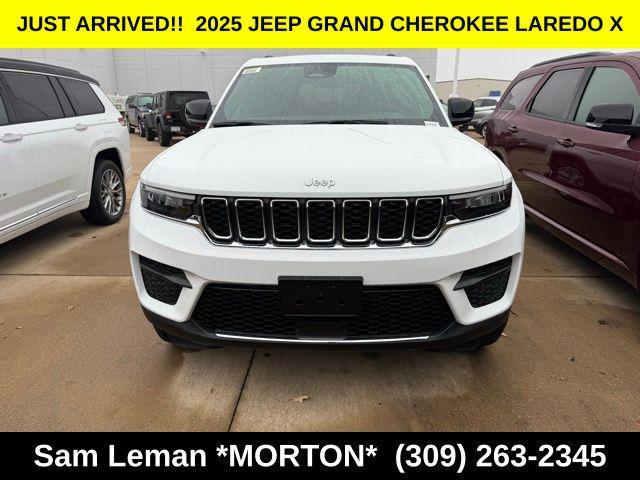 new 2025 Jeep Grand Cherokee car, priced at $33,780