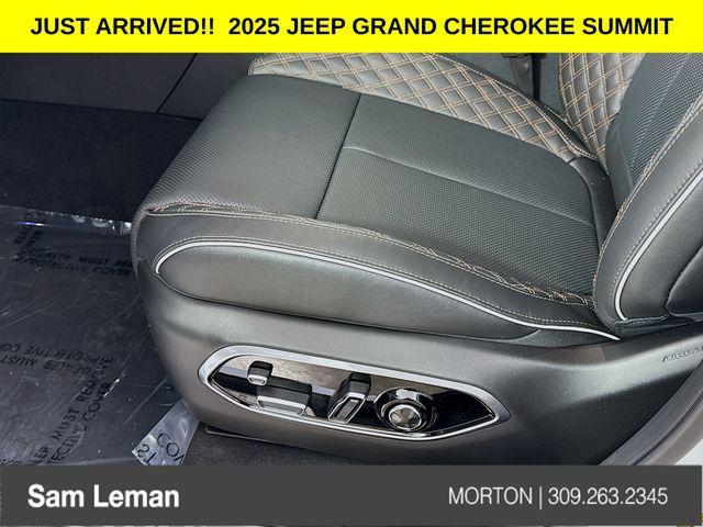 new 2025 Jeep Grand Cherokee car, priced at $56,985