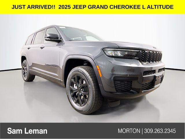 new 2025 Jeep Grand Cherokee L car, priced at $42,224