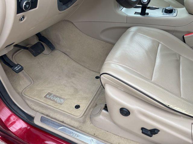 used 2014 Jeep Grand Cherokee car, priced at $15,775