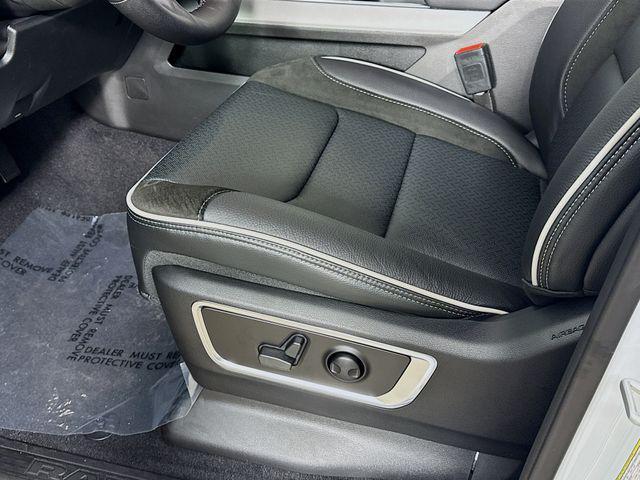 new 2025 Ram 1500 car, priced at $56,886