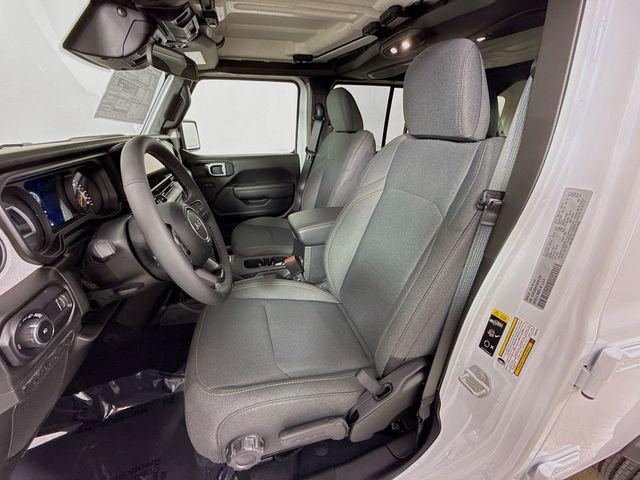 new 2025 Jeep Wrangler car, priced at $44,268