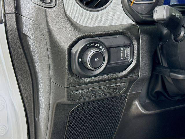 new 2025 Jeep Wrangler car, priced at $44,268