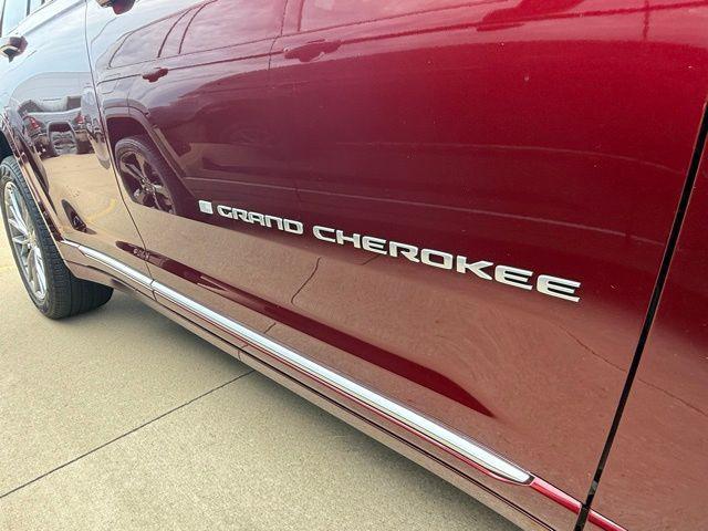 new 2025 Jeep Grand Cherokee car, priced at $54,805