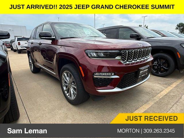 new 2025 Jeep Grand Cherokee car, priced at $53,055