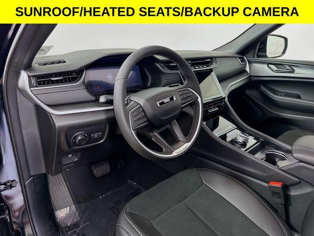 new 2025 Jeep Grand Cherokee car, priced at $40,350
