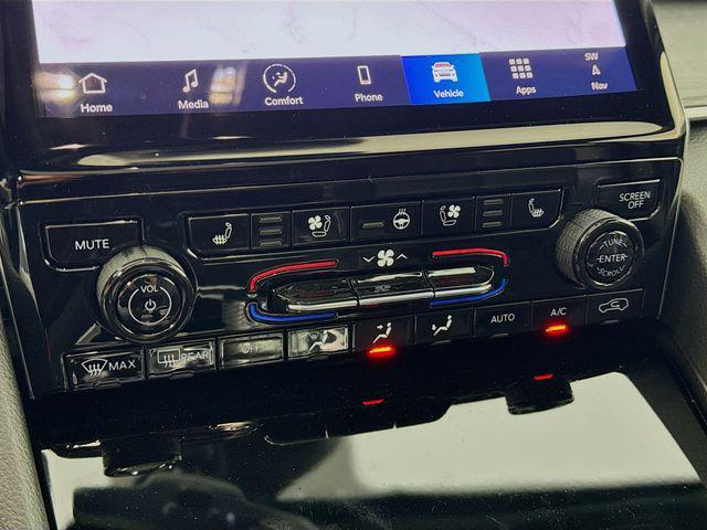 used 2025 Jeep Grand Cherokee L car, priced at $46,819