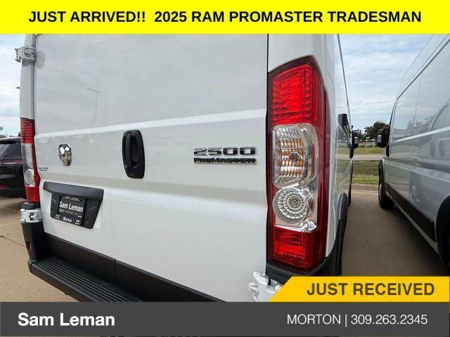 new 2025 Ram ProMaster 2500 car, priced at $47,720