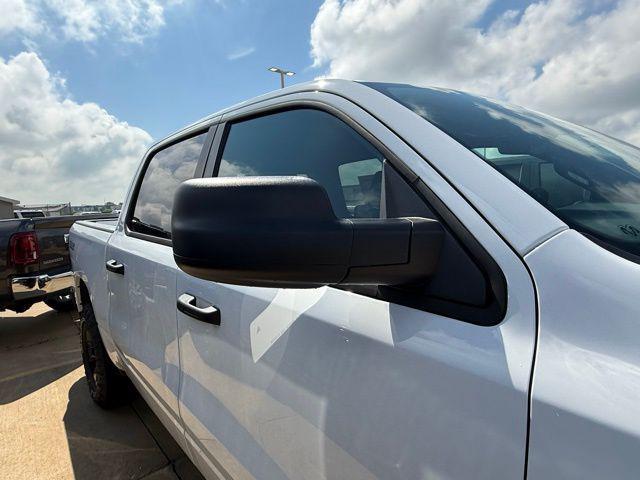 new 2025 Ram 1500 car, priced at $42,925