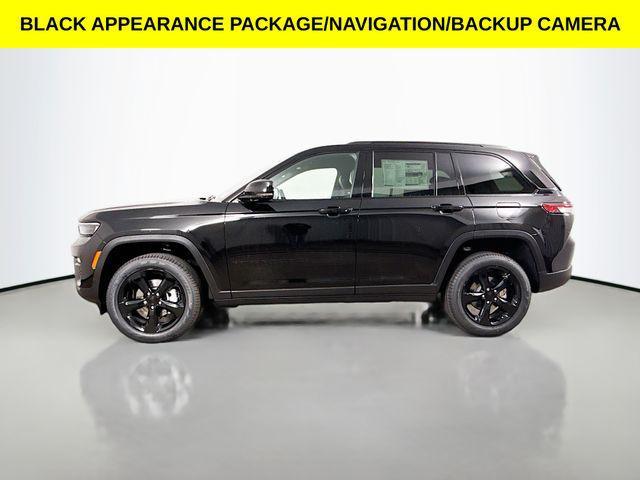 new 2025 Jeep Grand Cherokee car, priced at $43,037