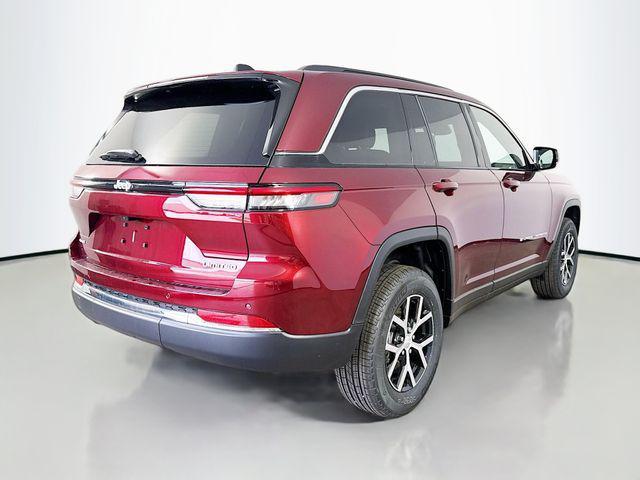 new 2025 Jeep Grand Cherokee car, priced at $41,476