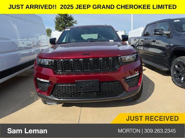 new 2025 Jeep Grand Cherokee car, priced at $45,735