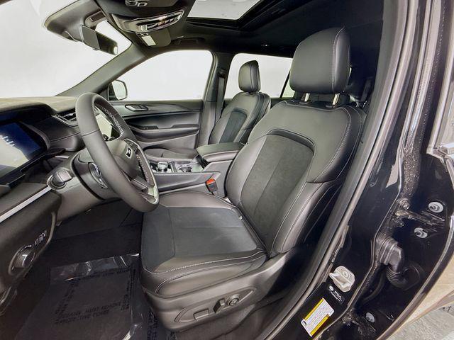 new 2025 Jeep Grand Cherokee L car, priced at $41,730