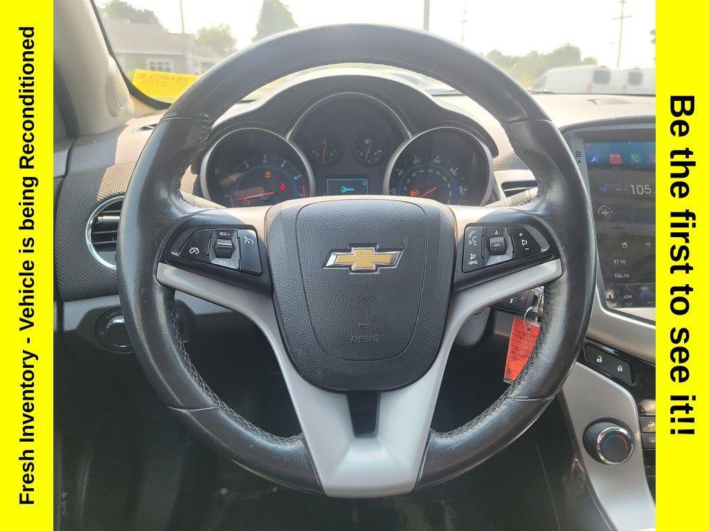 used 2014 Chevrolet Cruze car, priced at $6,500