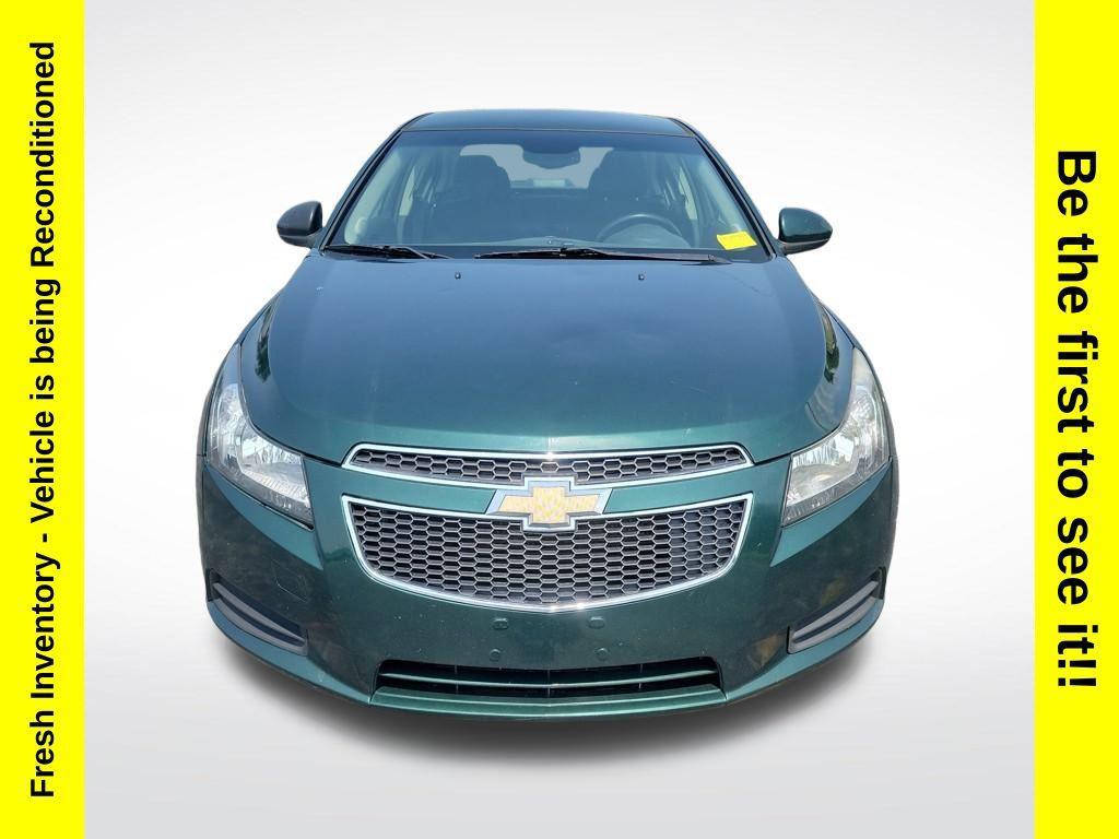 used 2014 Chevrolet Cruze car, priced at $6,500