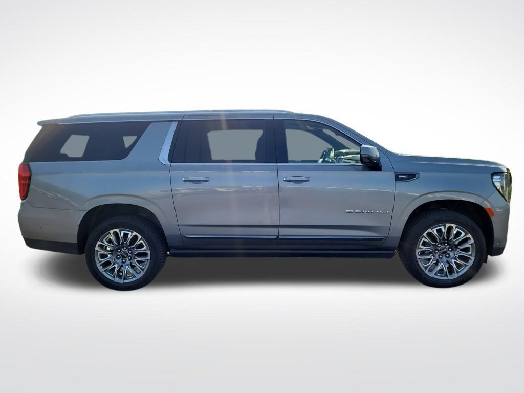 used 2023 GMC Yukon XL car, priced at $58,500
