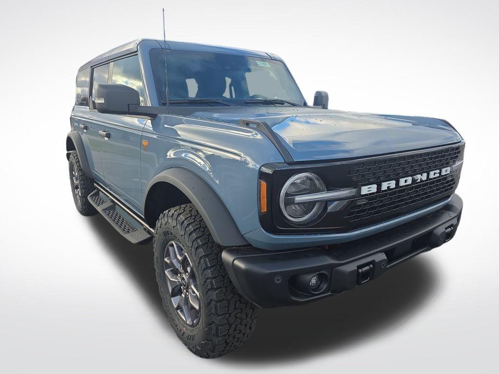 new 2025 Ford Bronco car, priced at $62,984